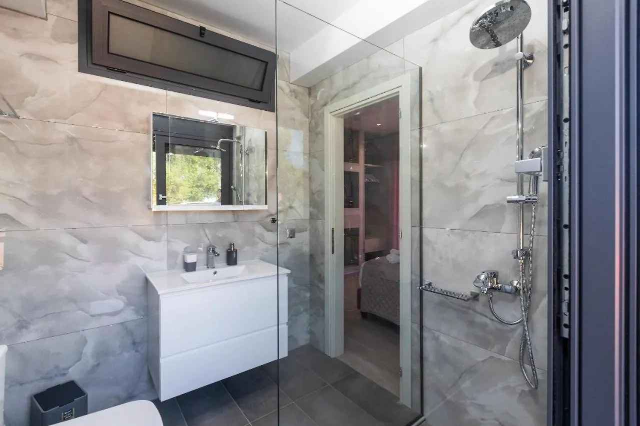 Avithos Blue Villas Svoronata